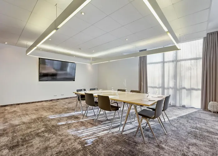 Отель Leonardo Medical Park Ганновер