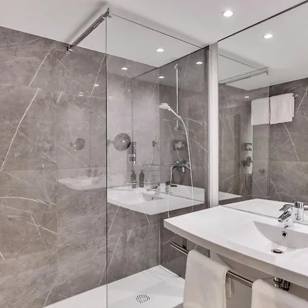 Leonardo Medical Park 4*