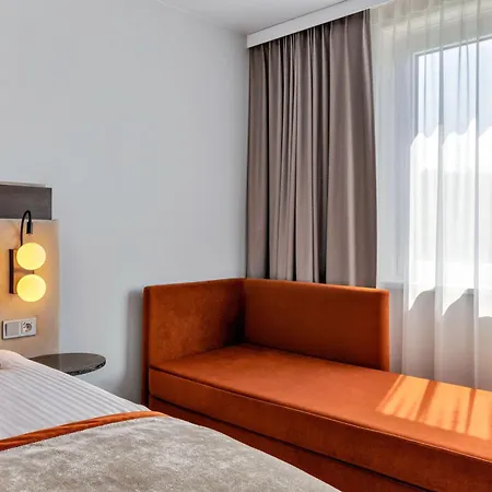 Leonardo Medical Park 4* هانوفر